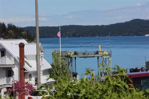 San Juan Island, WA 98250,225 A ST #9