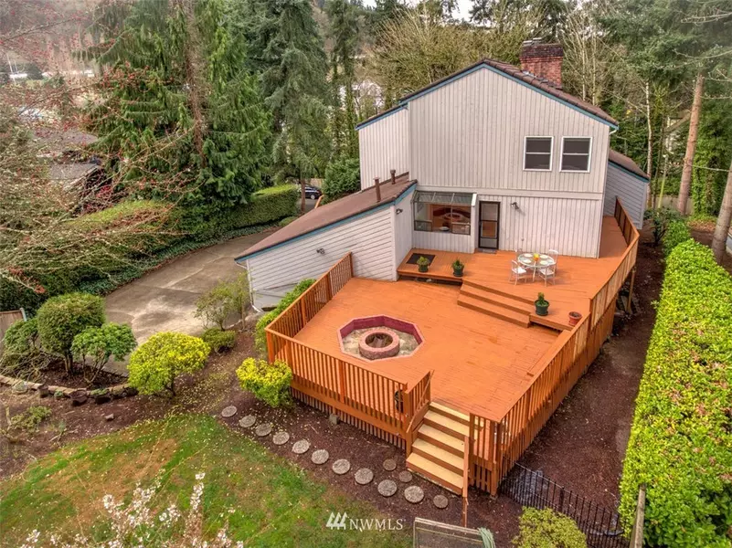 4210 181st AVE SE, Bellevue, WA 98008