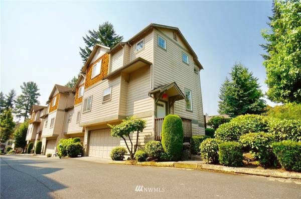 7224 208th ST SW #1, Edmonds, WA 98026