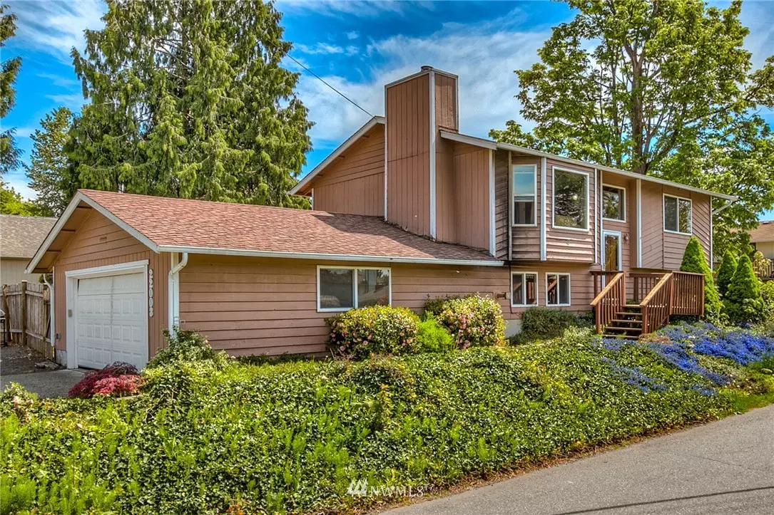 Maple Valley, WA 98038,22003 SE 269th PL