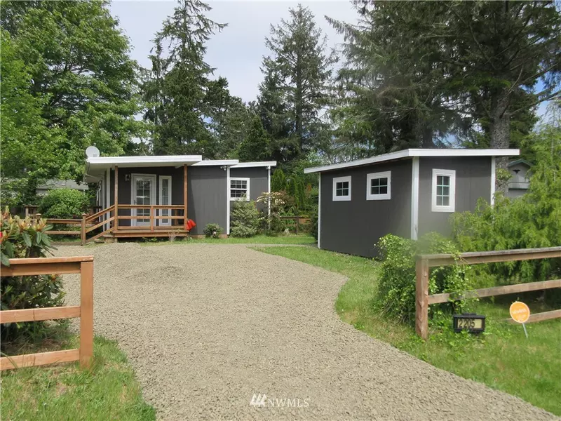 2205 300th PL, Ocean Park, WA 98640