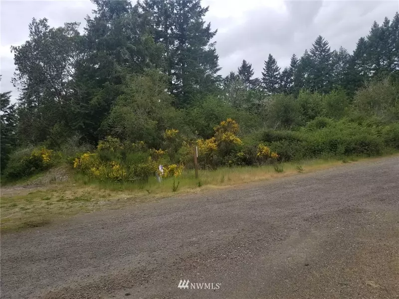 170 1 74th ST NW, Vaughn, WA 98394