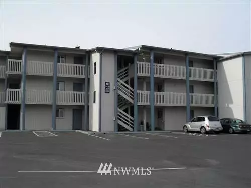 210 NW 26th ST N #405, Long Beach, WA 98631