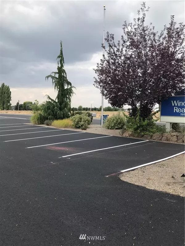 Moses Lake, WA 98837,2900 W Broadway AVE