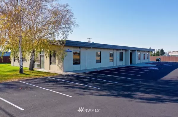 2900 W Broadway AVE, Moses Lake, WA 98837