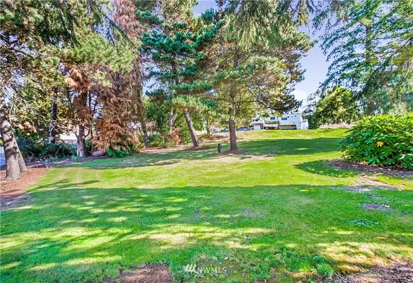 Longview, WA 98632,0 xxx Cascade DR