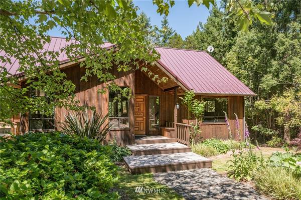 62 Doe Run LN, Lopez Island, WA 98261
