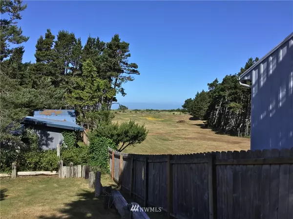 Ocean Park, WA 98640,1207 229th PL