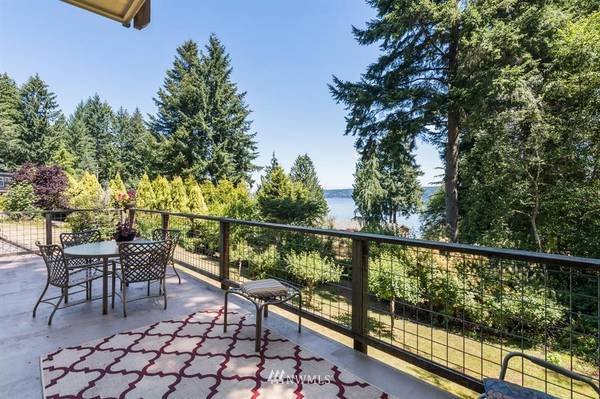 1122 143rd ST NW, Gig Harbor, WA 98332