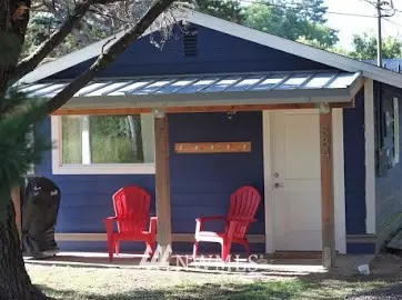 Grayland, WA 98547,886 Cranberry RD