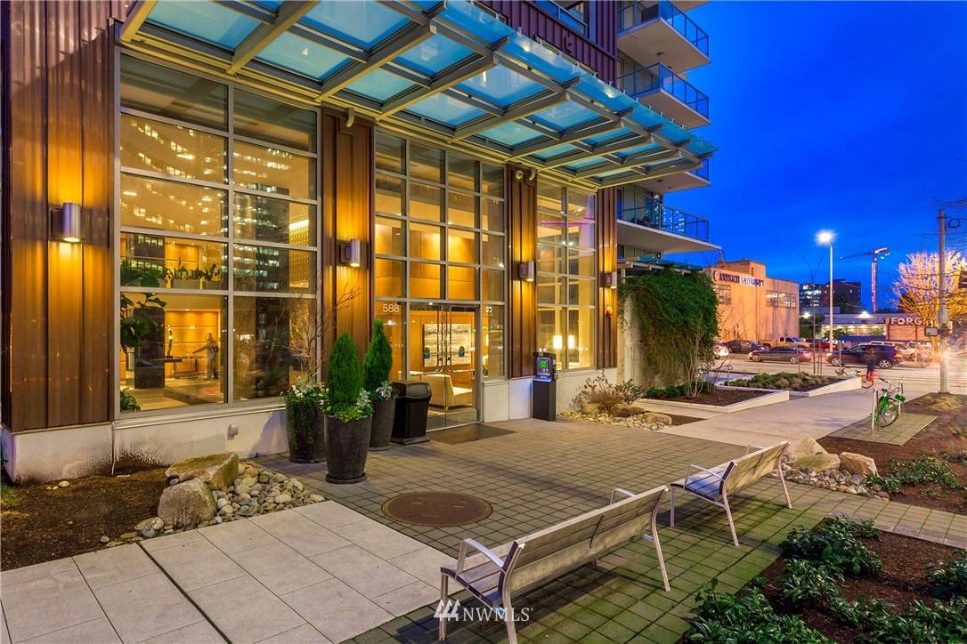 588 Bell ST #306S, Seattle, WA 98121