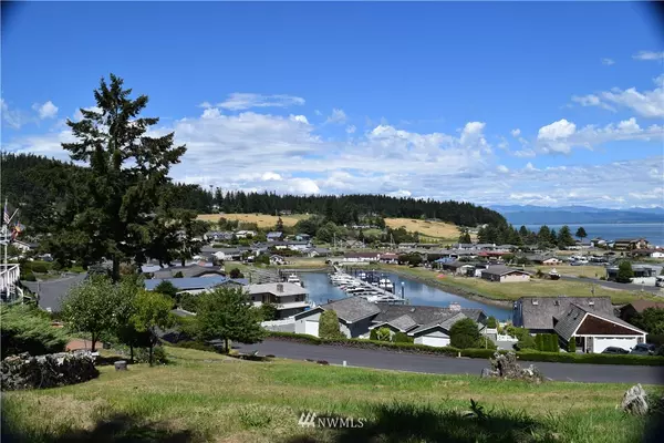 Oak Harbor, WA 98277,0 XX Cove DR