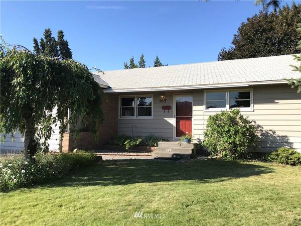 165 Crest DR, Ephrata, WA 98823