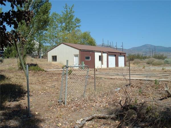 59 A Copple RD, Omak, WA 98841