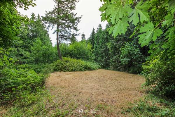 2625 Whiteman RD, Lakebay, WA 98349