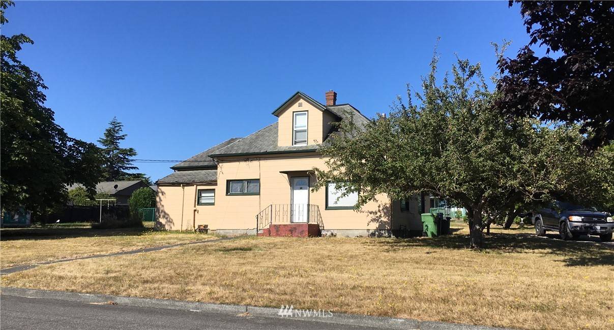 2402 L AVE, Anacortes, WA 98221