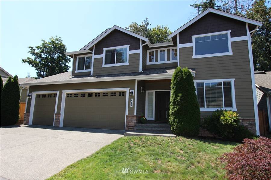 424 197th PL SW, Lynnwood, WA 98036