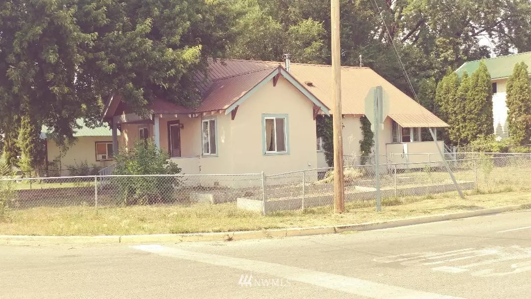 Oroville, WA 98844,301 Central AVE