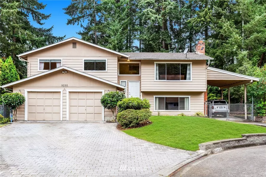 9235 118th PL SE, Newcastle, WA 98056