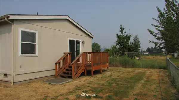 Pacific, WA 98047,105 Huntington PL SW