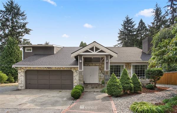 19106 136th AVE NE, Woodinville, WA 98072