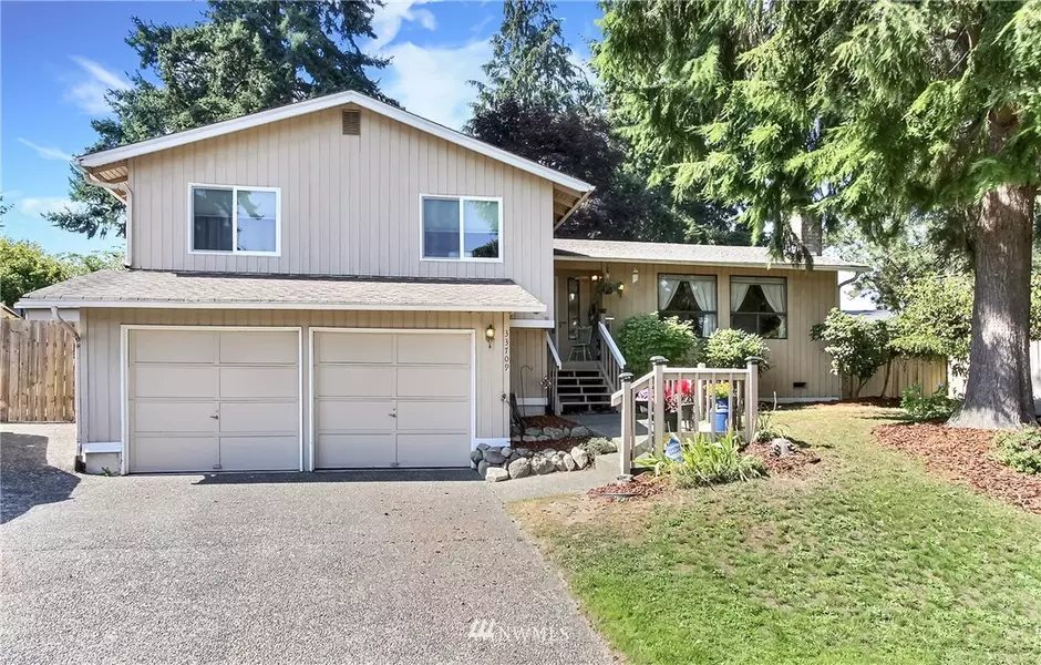 33709 28th AVE SW, Federal Way, WA 98023