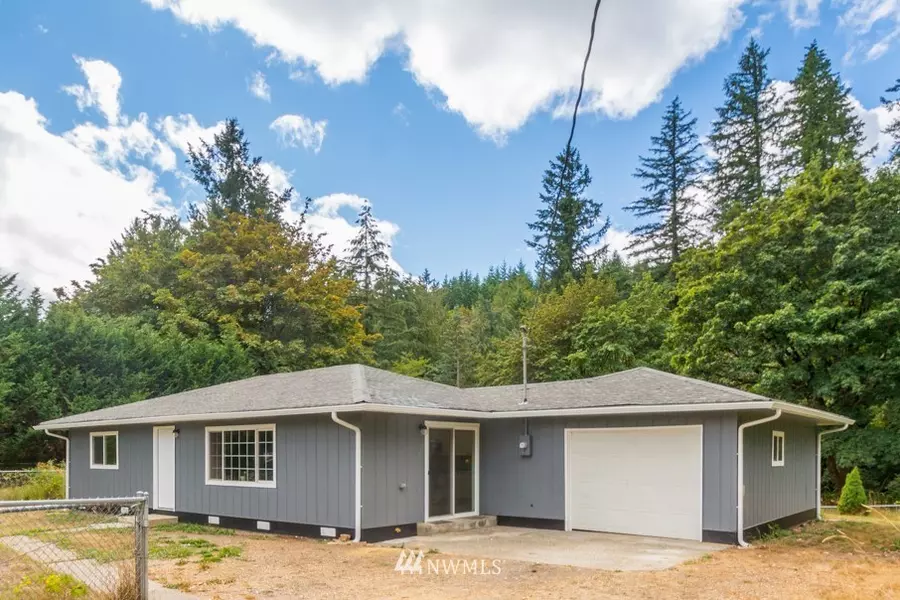 801 SW Mayer, Winlock, WA 98596