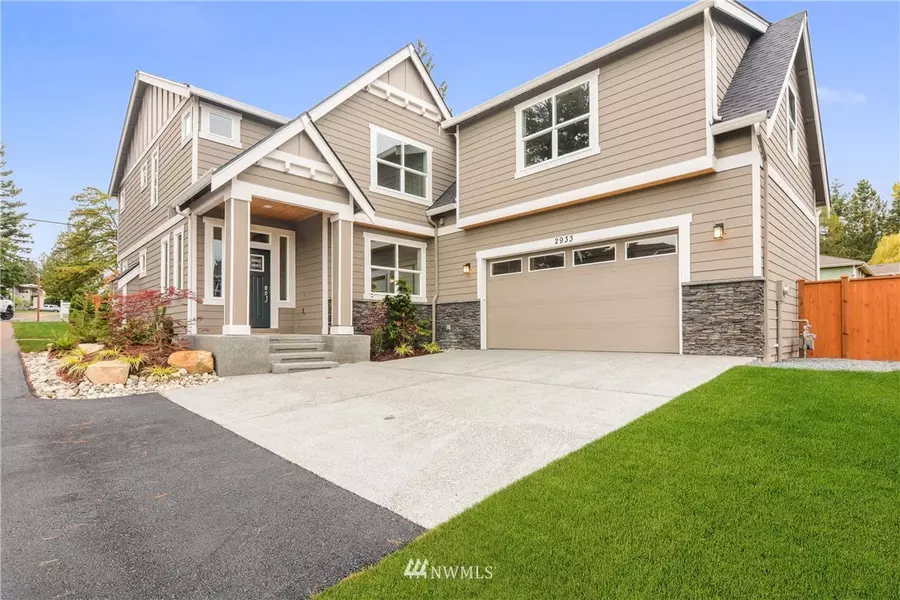 2933 224th CT SW, Brier, WA 98036