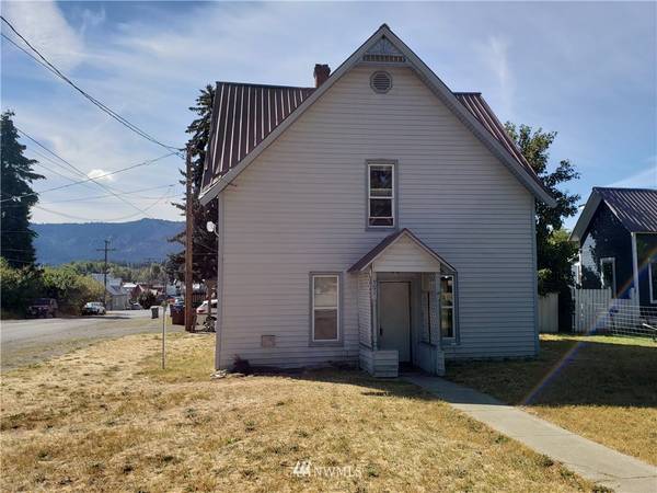 301 W 3rd ST, Cle Elum, WA 98922