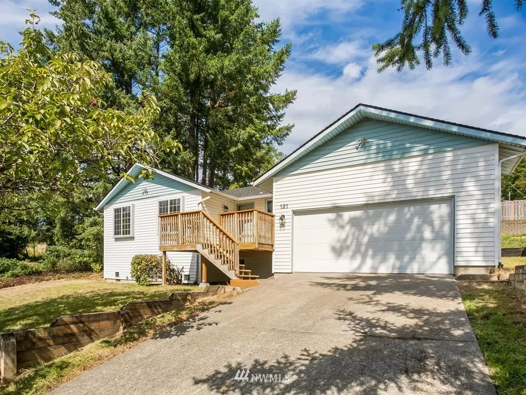 Kelso, WA 98626,121 Apple LN