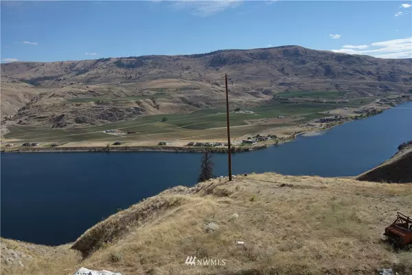 Chelan, WA 98816,23680 Highway 97A