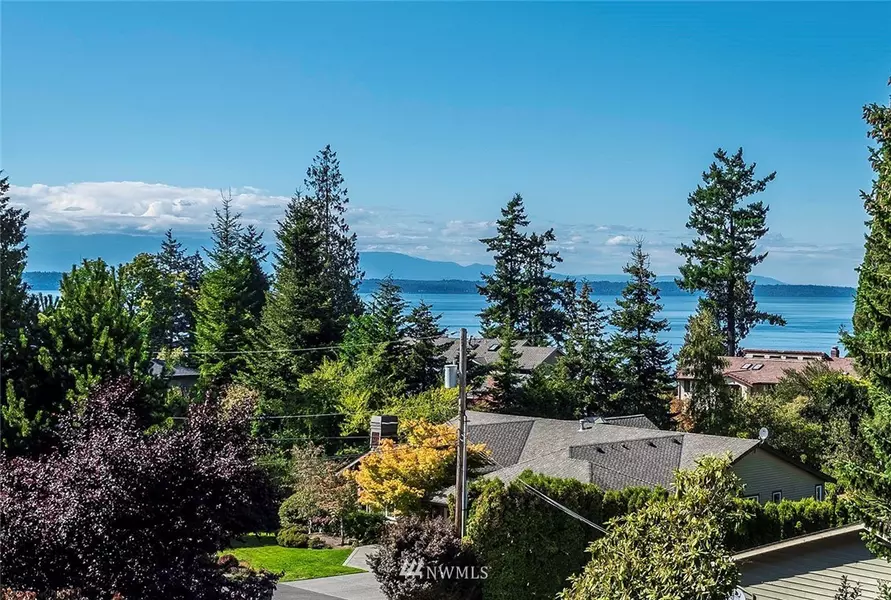 9133 184th ST SW, Edmonds, WA 98020