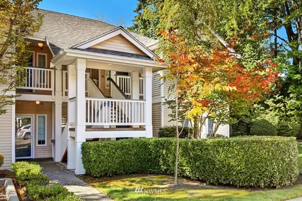 12113 NE 172nd PL #103H, Bothell, WA 98011