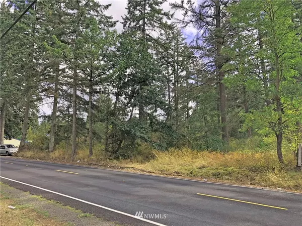 1620 208th ST E, Spanaway, WA 98387