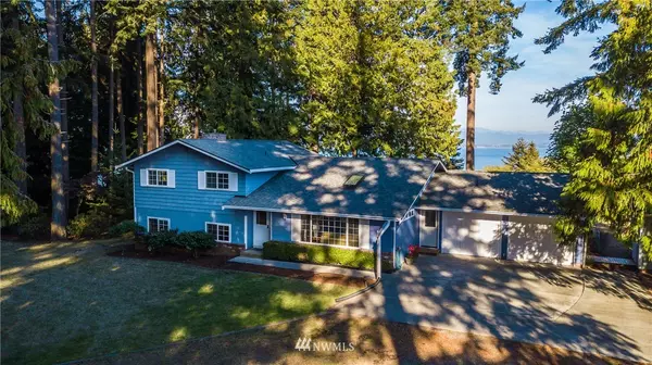 2948 Strawberry Point RD, Oak Harbor, WA 98277