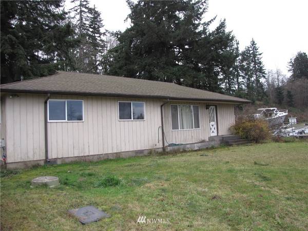 1938 W Hwy 101, Port Angeles, WA 98363