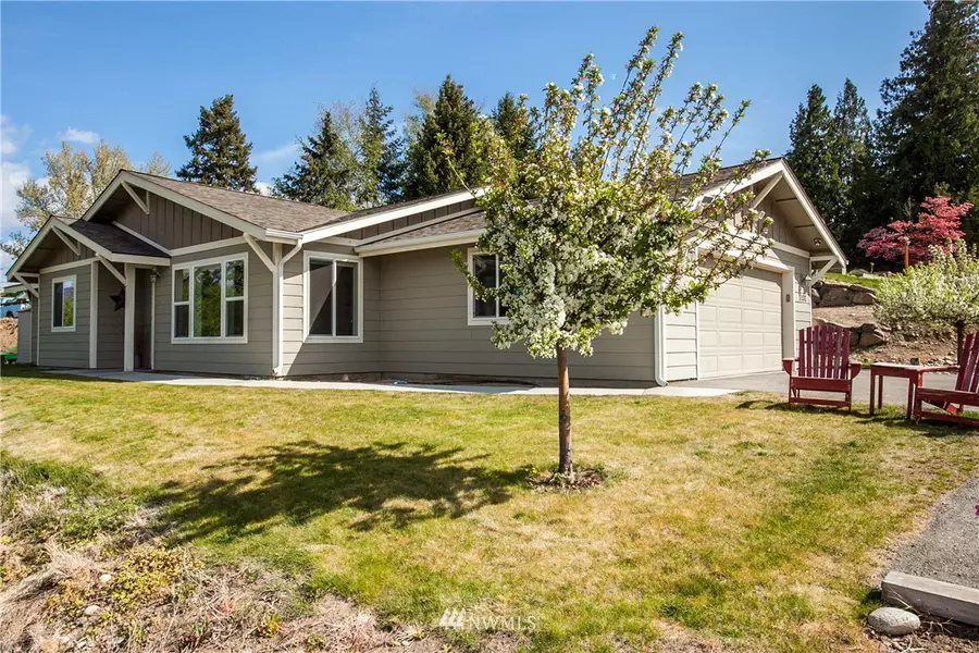 1132 N Baker AVE, East Wenatchee, WA 98802