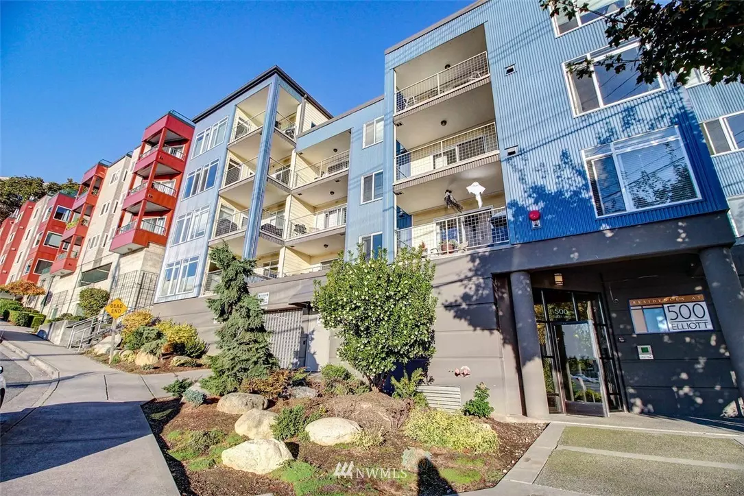 Seattle, WA 98119,500 Elliott AVE W #408
