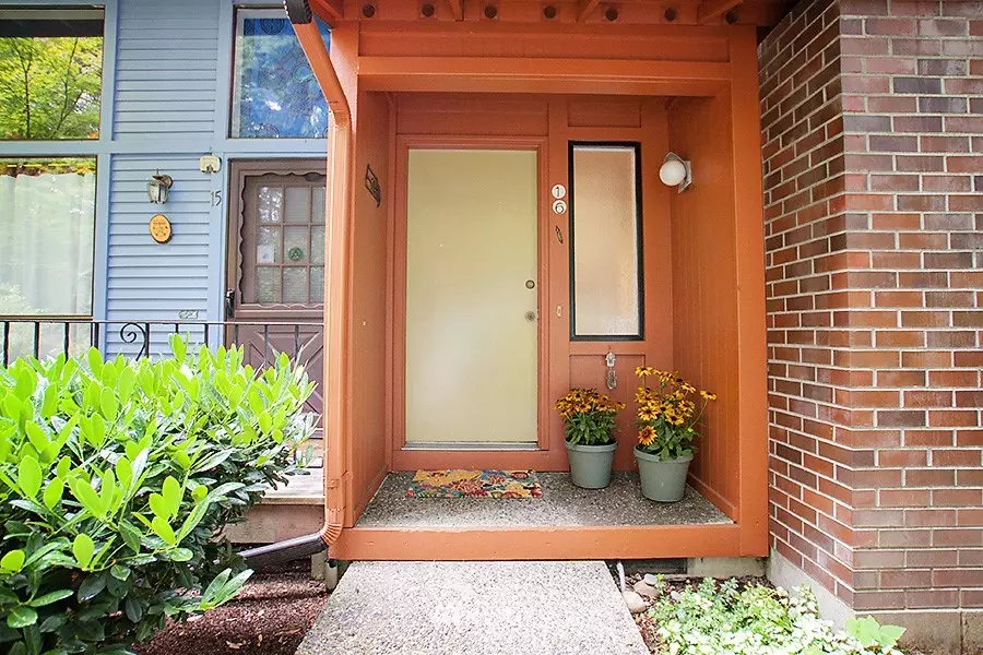 Olympia, WA 98502,1801 Evergreen Park CT SW #16