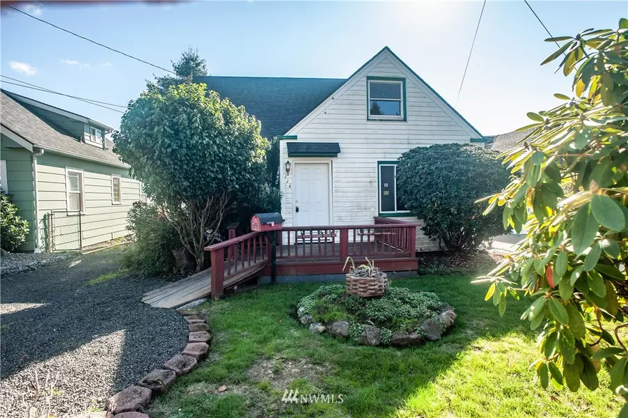326 Wheeler AVE, Hoquiam, WA 98550