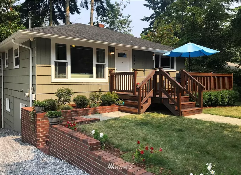 1818 N 204th PL, Shoreline, WA 98133