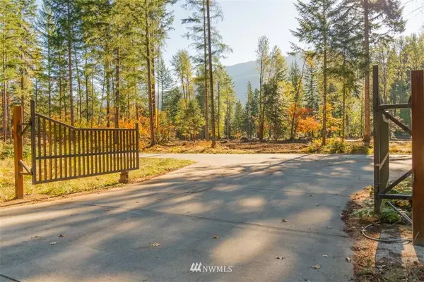 Packwood, WA 98361,144 Bugle LN