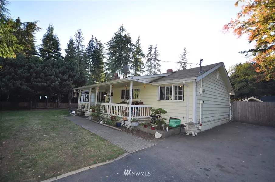 15214 50th PL W, Edmonds, WA 98026