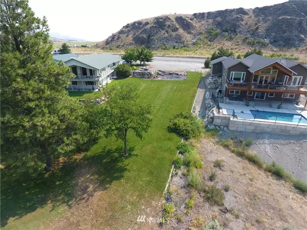 Pateros, WA 98846,6 Frontage RD