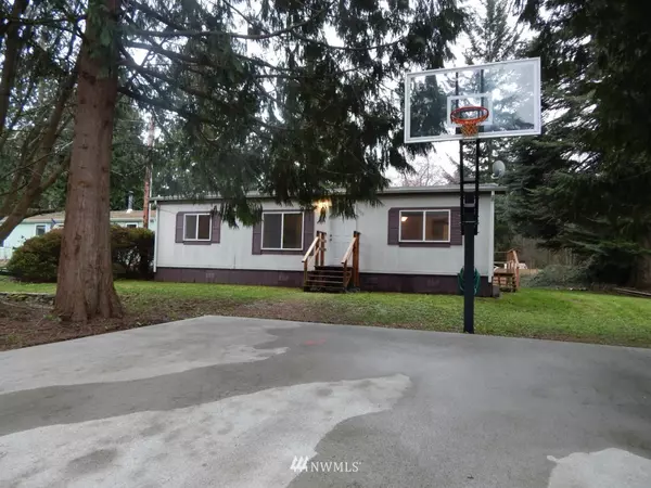 Camano Island, WA 98282,1323 Pilchuck DR