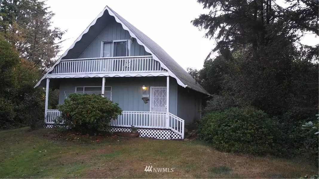 124 N Port LOOP NW, Ocean Shores, WA 98569