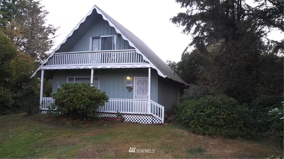 Ocean Shores, WA 98569,124 N Port LOOP NW