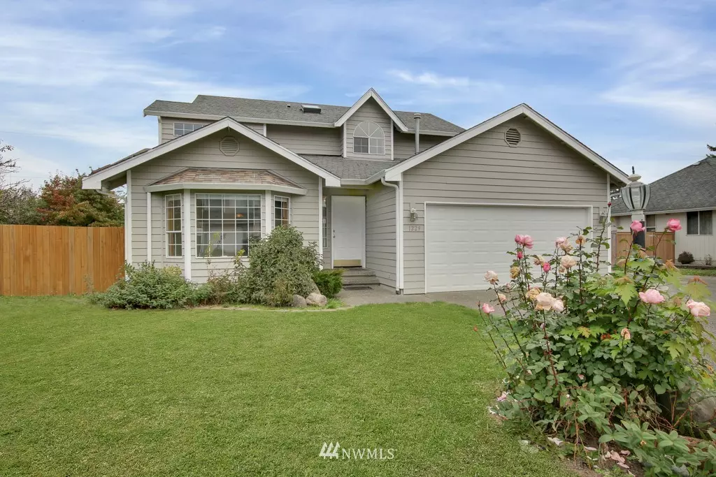 Tacoma, WA 98445,1229 143rd ST E