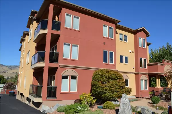 113 E Raymond AVE #2B, Chelan, WA 98816