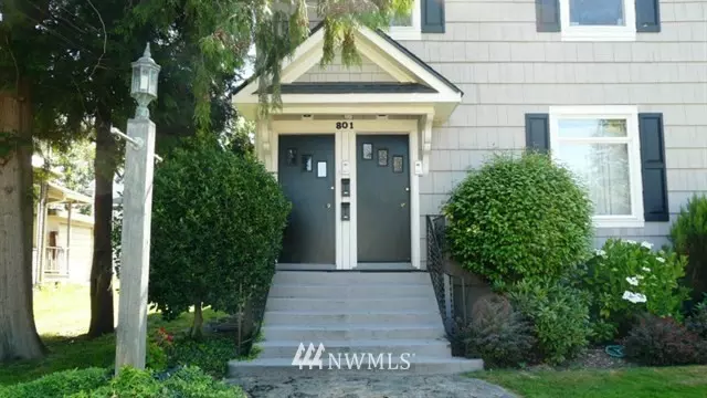 801 N Pine ST, Tacoma, WA 98406